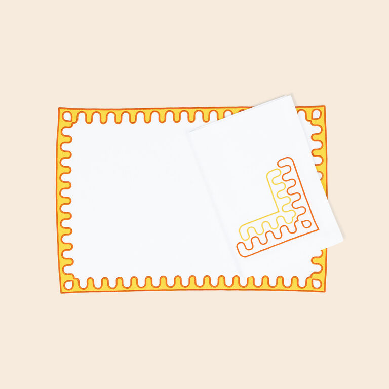 slide 2 Modernism Frame Placemat and Napkins Set