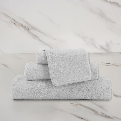Frette Unito Bath Towel in Cliff Grey, Cotton | Made in Italy