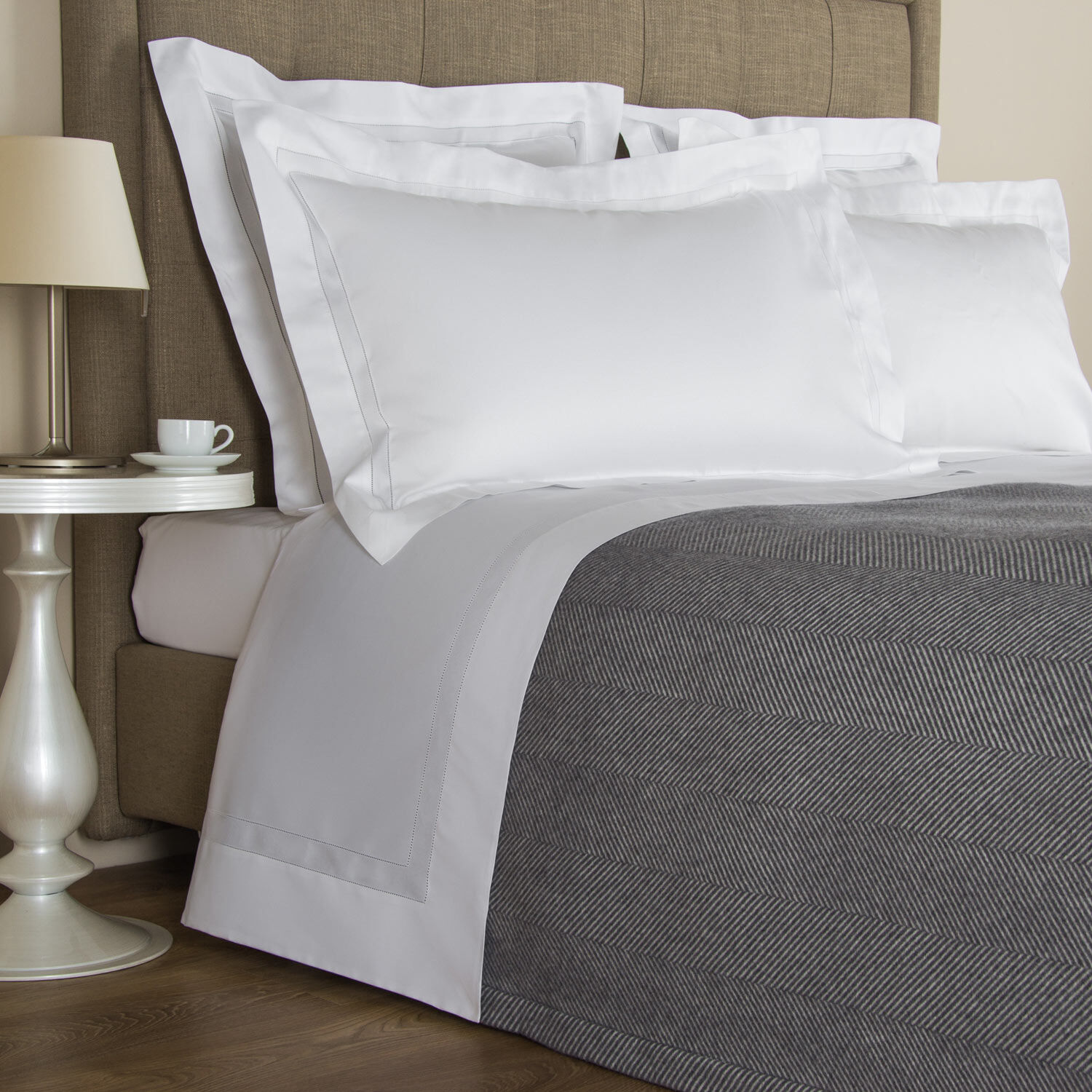 Chevron Blanket | Frette