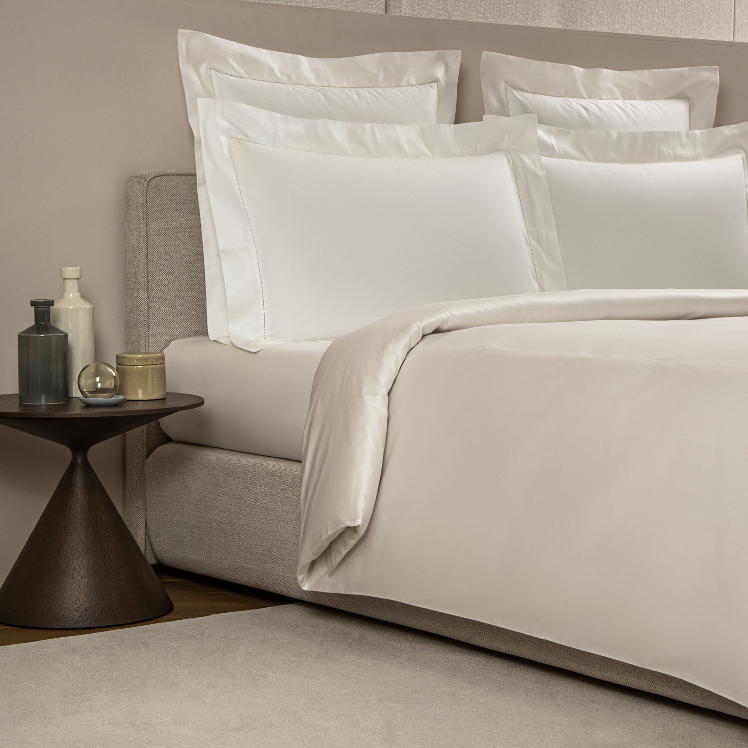 Duvet Covers - Luxury Linens | Frette