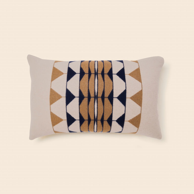 slide 2 Deco Cushion 002