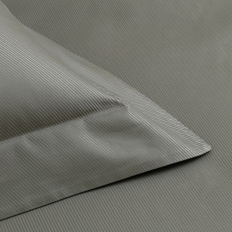slide 3 Oblique Jacquard Sham
