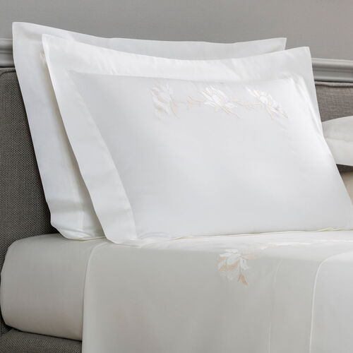 Peonia Embroidered Sham