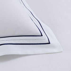 slide 3 Elegance Euro Sham