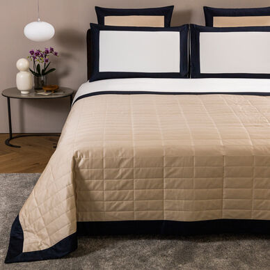 Light Quilts Bedspreads Luxury Linens Frette