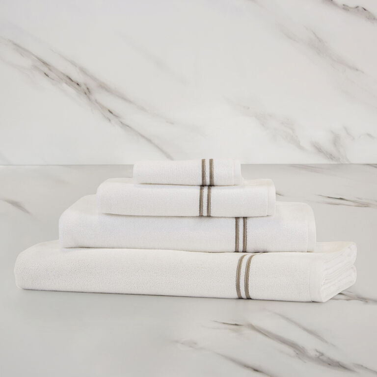 slide 1 Classic Bath Sheet