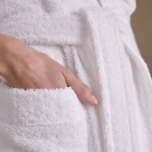 slide 5 Unito Shawl Collar Bathrobe