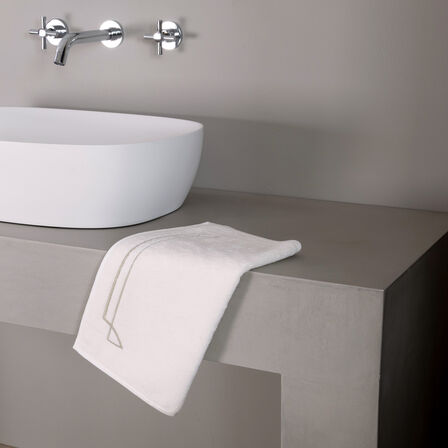 Layering Embroidery Hand Towel