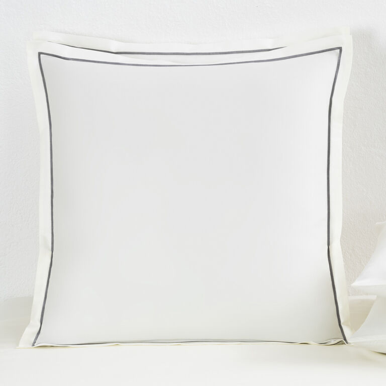 slide 1 Camelia Euro Sham