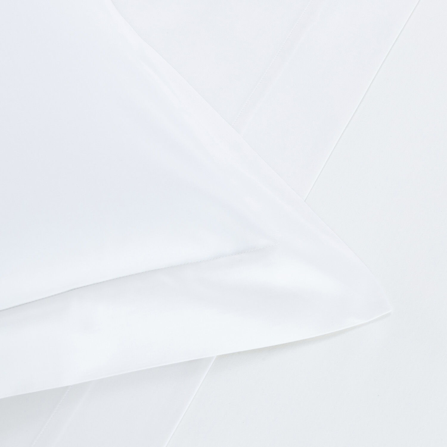 Leisure Sateen Sheet Set | Frette