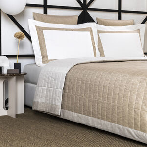 slide 2 Rectangular Breeze Bedspread