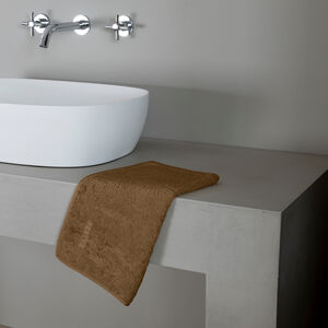 slide 1 Unito Hand Towel