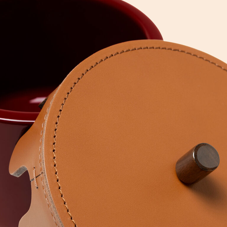 slide 3 Modernism Medium Lacquered Pot