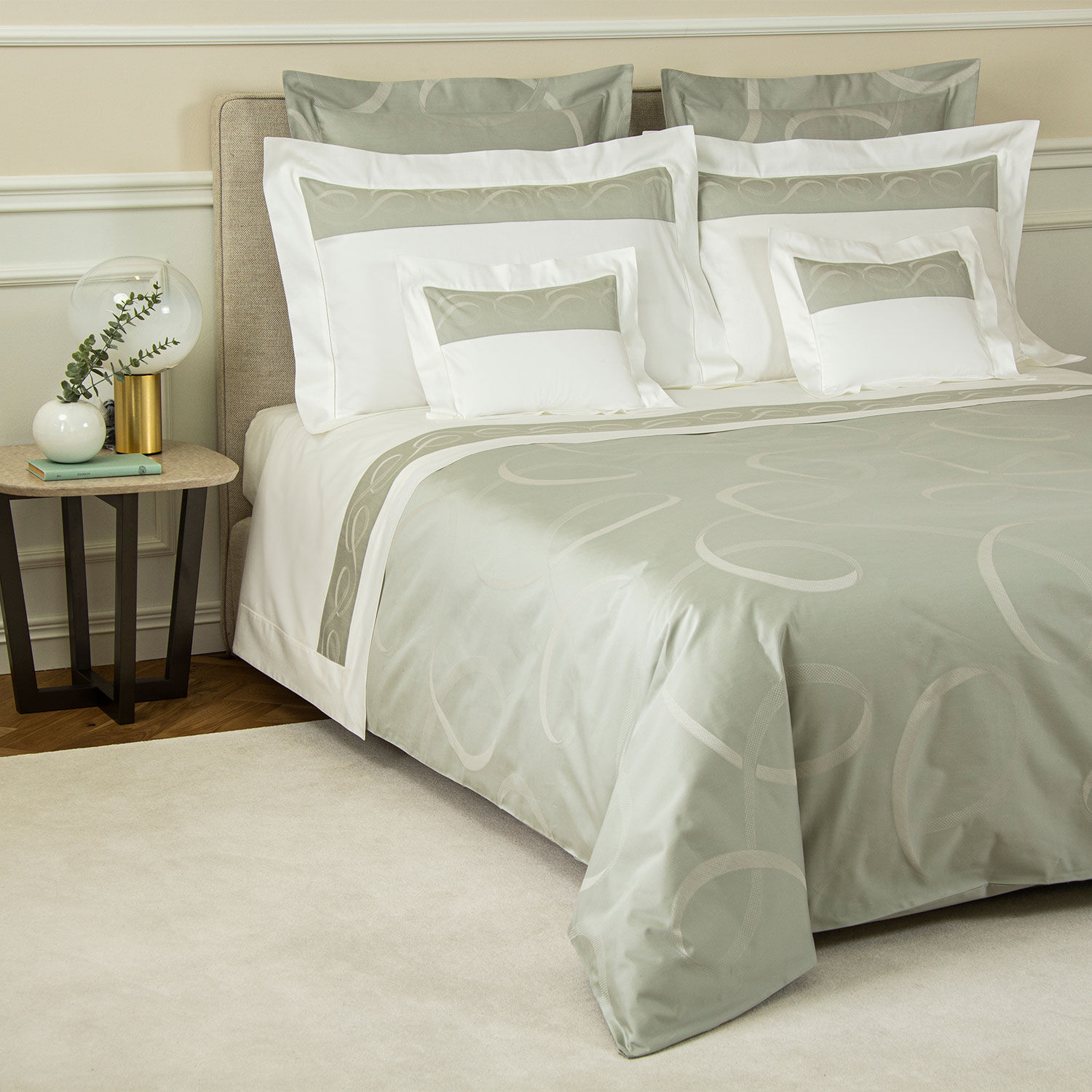 Ribbons Border Sheet Set