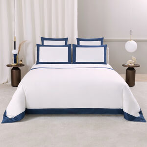 slide 4 Bold Duvet Cover Set