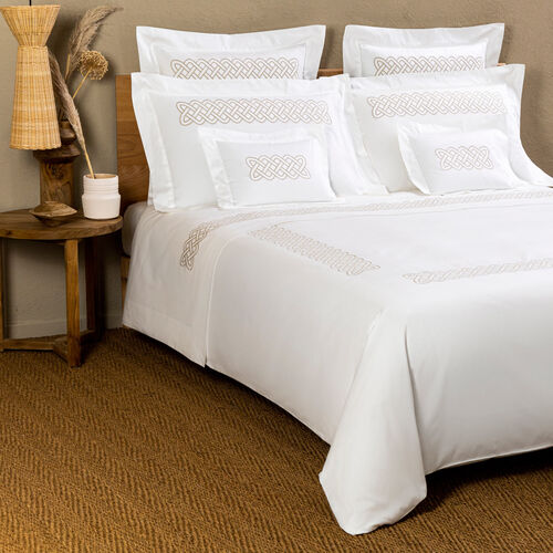 Intreccio Embroidered Sheet Set