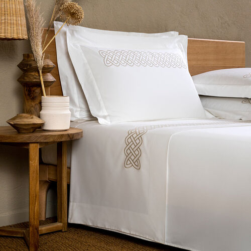 Intreccio Embroidered Sheet Set