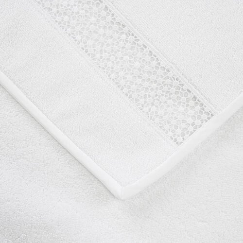 Forever Lace Guest Towel