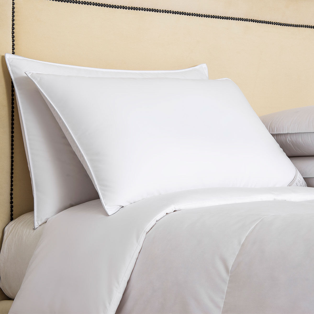 Frette Cortina Medium Down Pillow, King - White