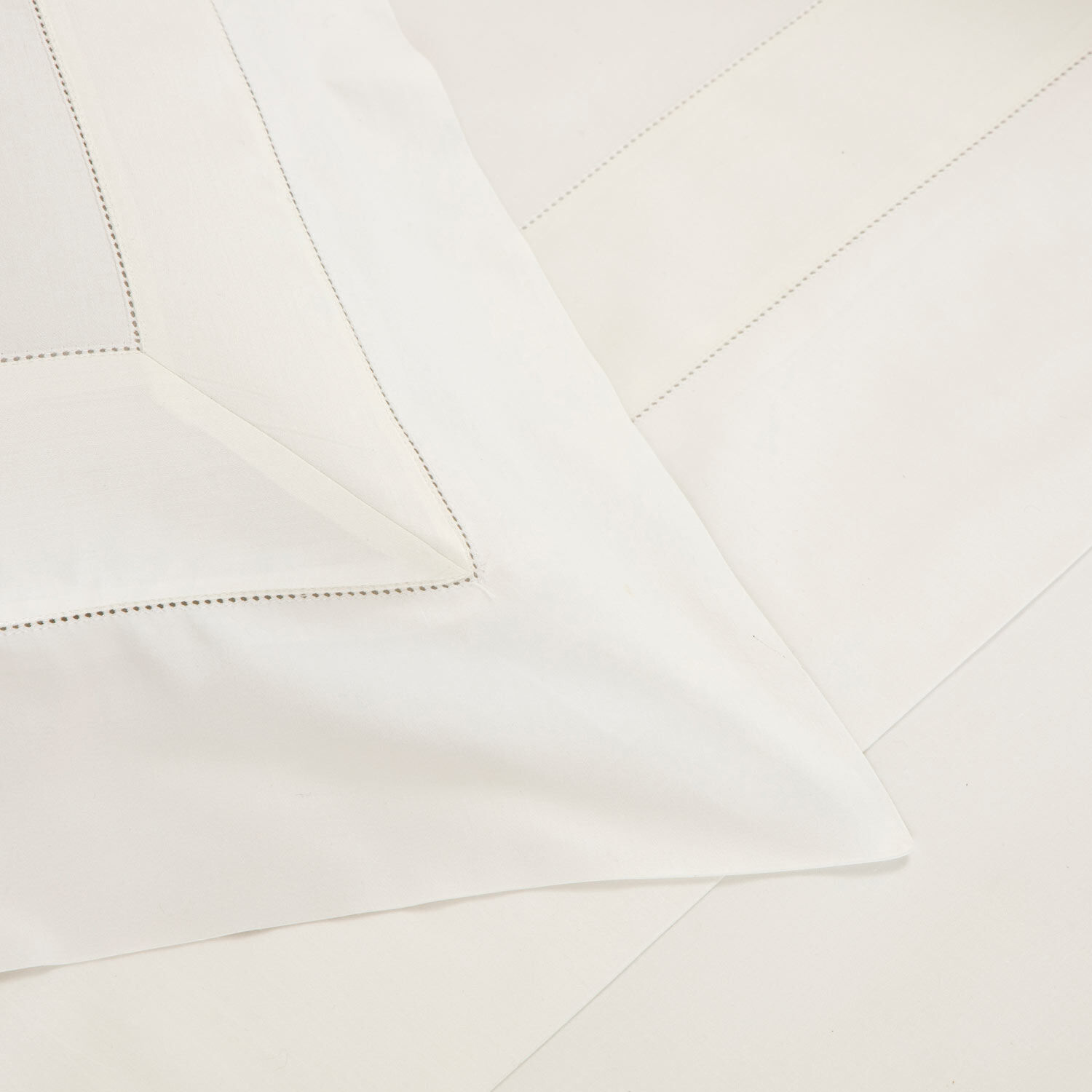 slide 3 Bicolore Duvet Cover