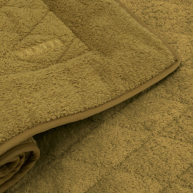 slide 3 Unito Bath Mat