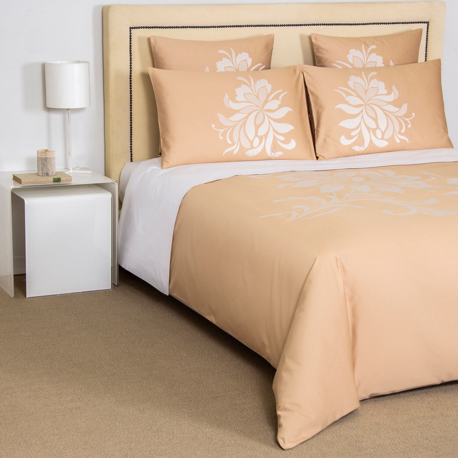 slide 4 Lotus Flower Duvet Cover