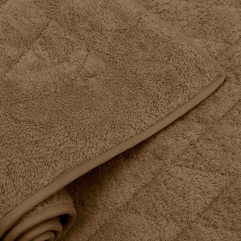 slide 3 Unito Bath Mat