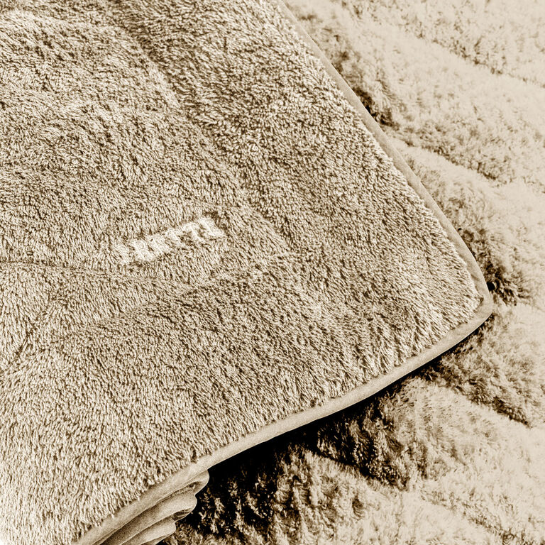 slide 3 Unito Bath Mat