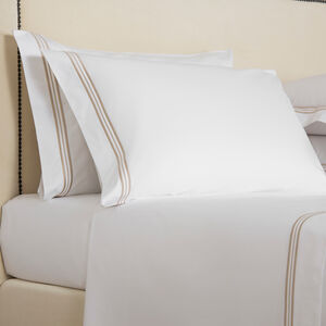slide 2 Triplo Bourdon Pillowcase