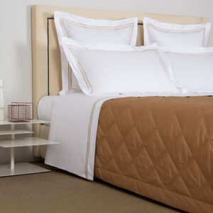 slide 2 Lozenge Light Quilt