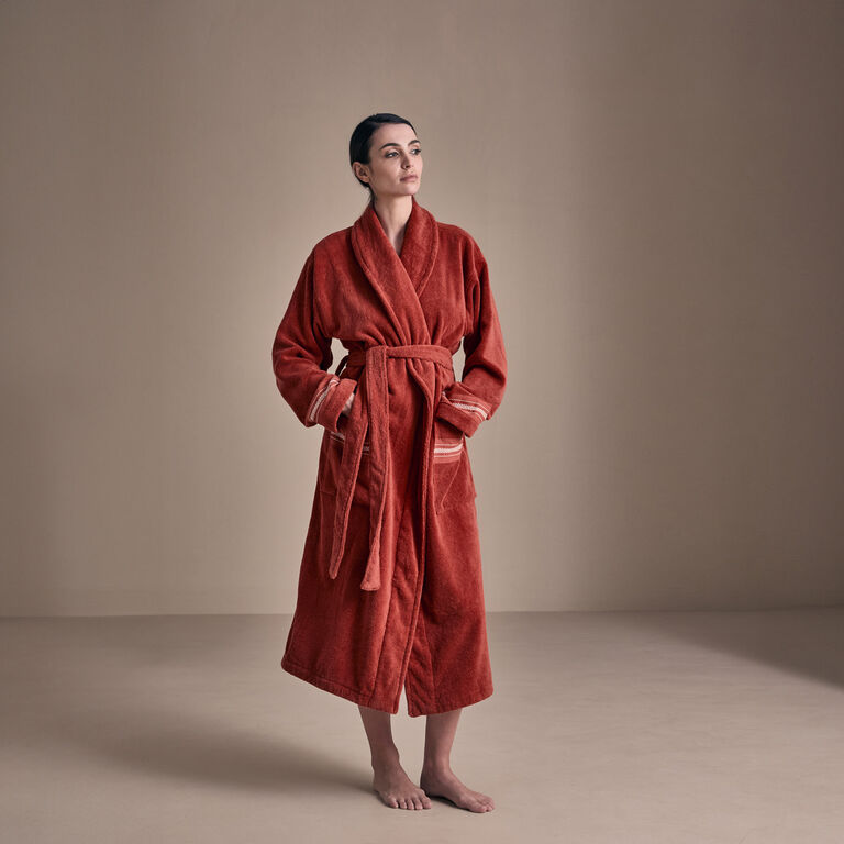 slide 1 Oasis Bathrobe