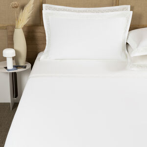 slide 2 Maze Lace Sheet Set
