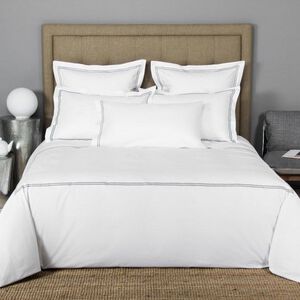slide 4 Classic Pillowcase Set