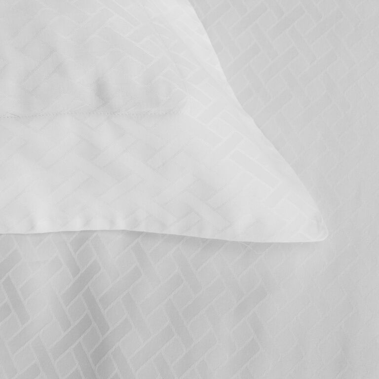 slide 3 Savona Duvet Set
