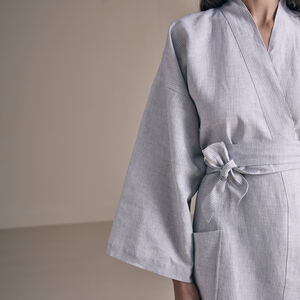 slide 4 Graphite Kimono