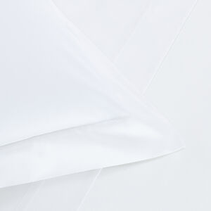 slide 3 Leisure Sateen Sham