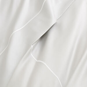 slide 5 Camelia Sheet Set