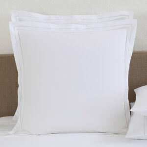 slide 1 Elegance Euro Sham