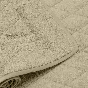 slide 3 Unito Bath Mat