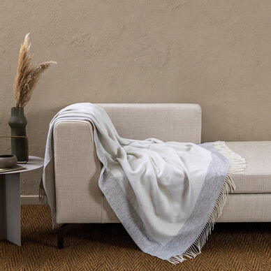 Argania Frame Throw