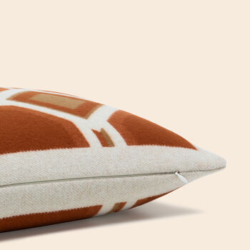 Deco Cushion 005