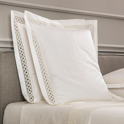 Lozenge Lace Euro Sham Frette