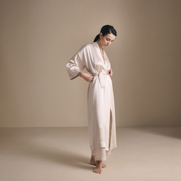 slide 2 Cascade Robe