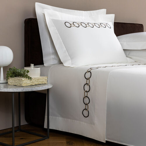 Links Embroidered Sheet Set
