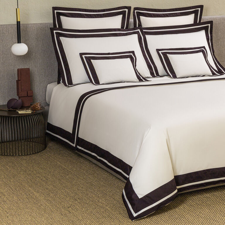 slide 4 Shades Duvet Cover