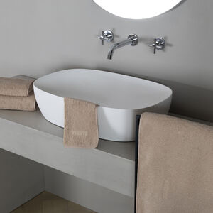 slide 2 Unito Bath Sheet