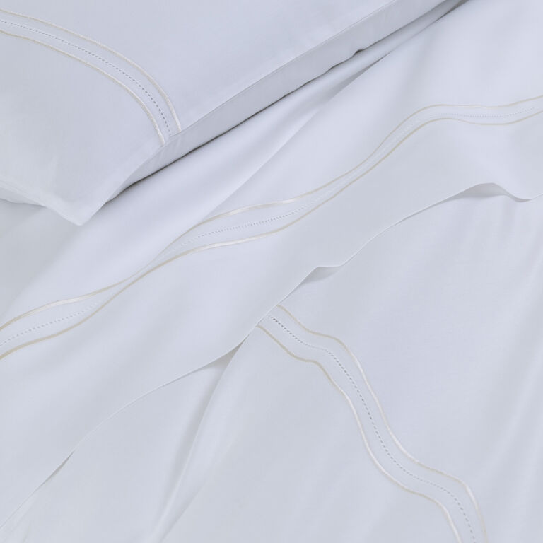 slide 5 Elegance Euro Sham