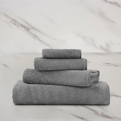 slide 1 Unito Bath Towel