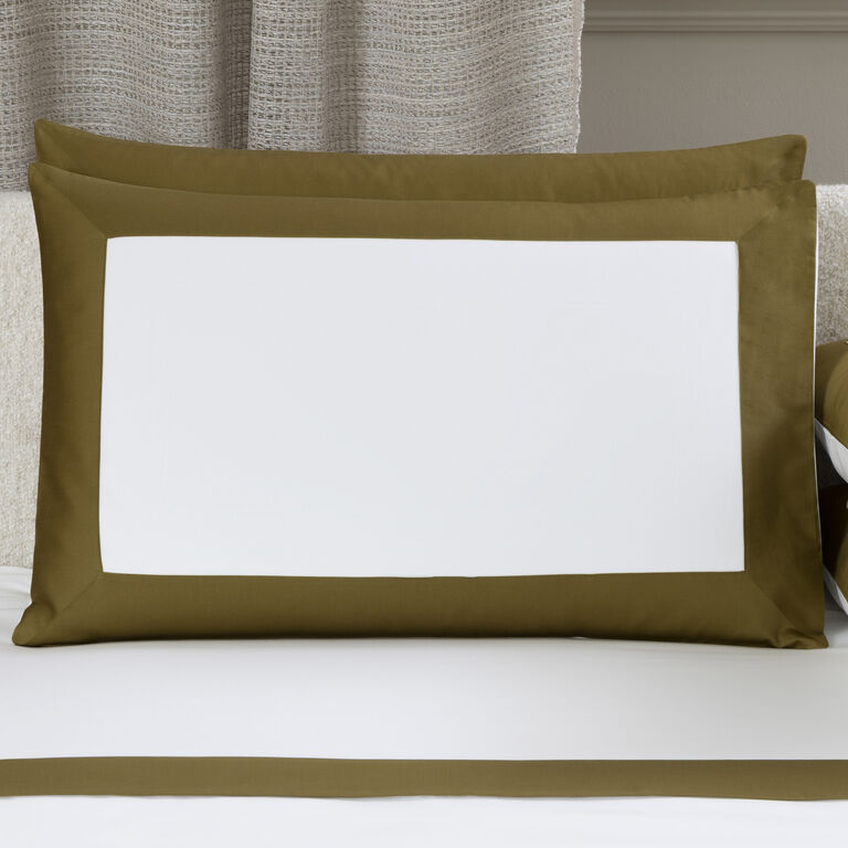 slide 1 Bold Pillowcase