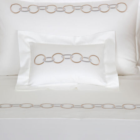 Links Embroidered Boudoir